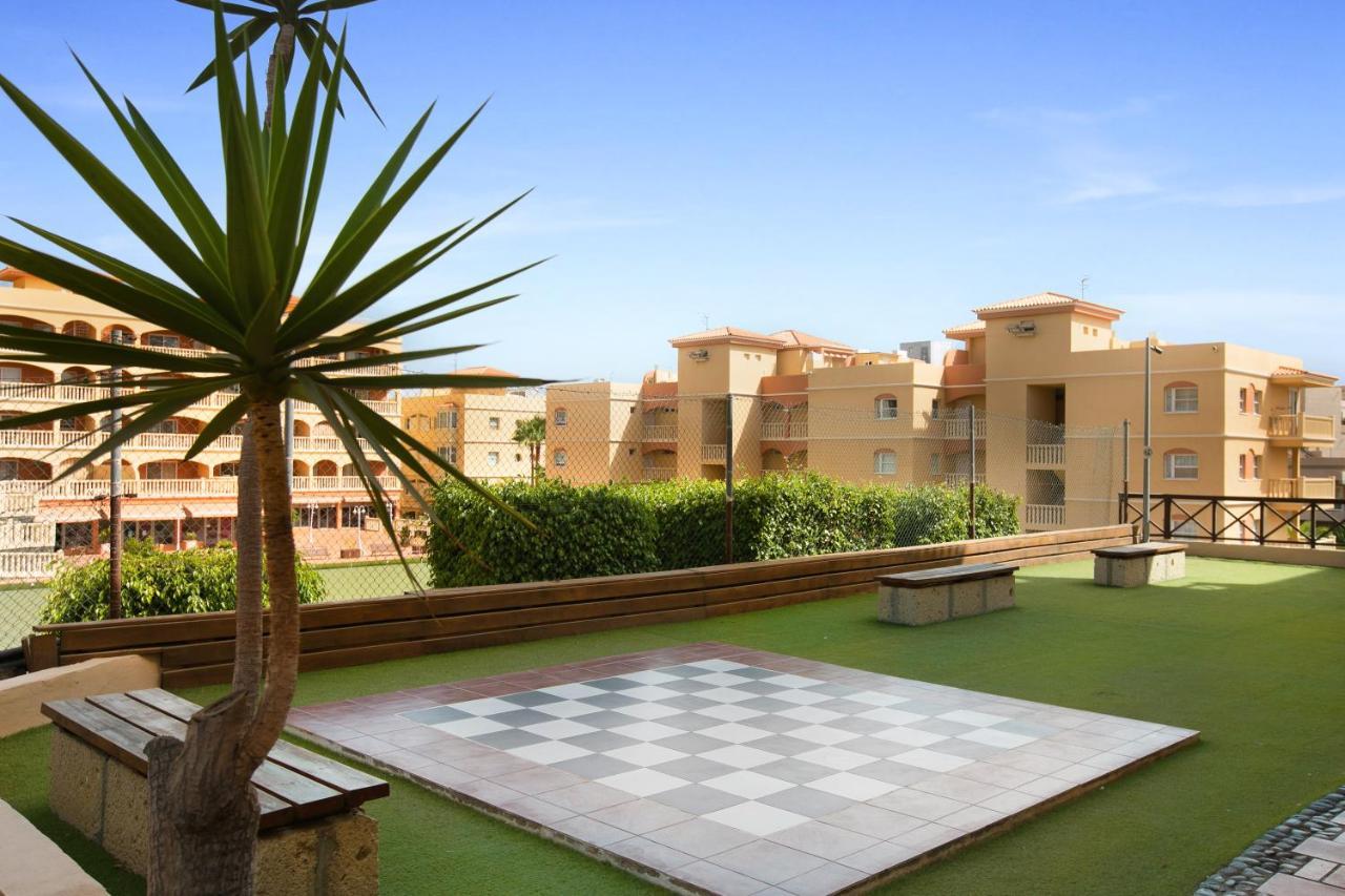 Apartamento Royal Park Albatros ซานมิเกลเดียโบนา ภายนอก รูปภาพ