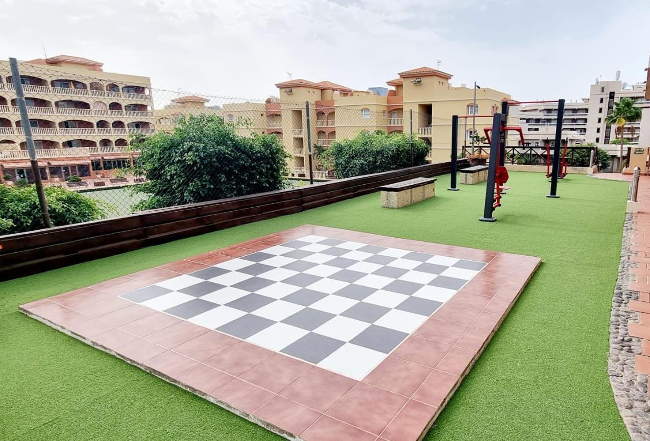 Apartamento Royal Park Albatros ซานมิเกลเดียโบนา ภายนอก รูปภาพ