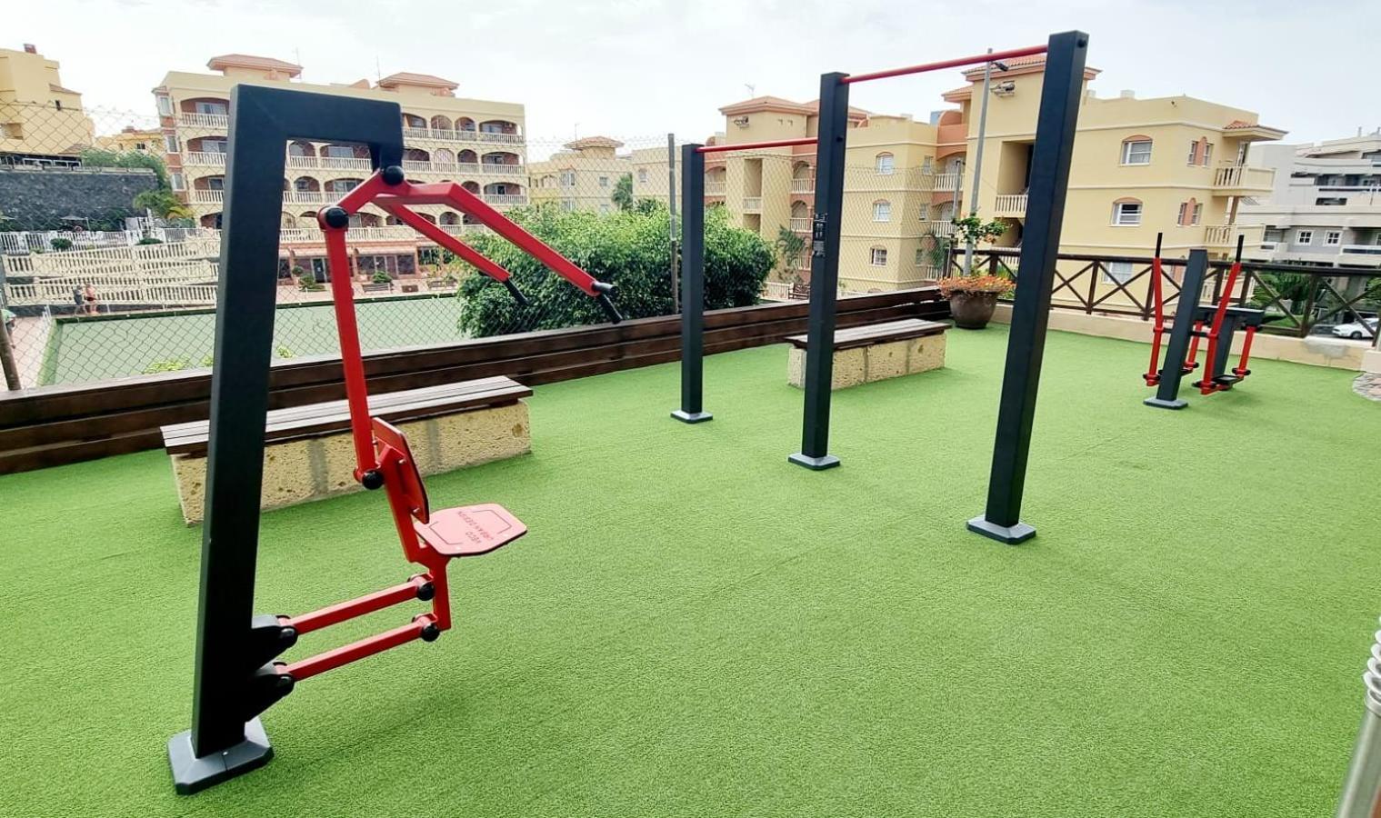 Apartamento Royal Park Albatros ซานมิเกลเดียโบนา ภายนอก รูปภาพ