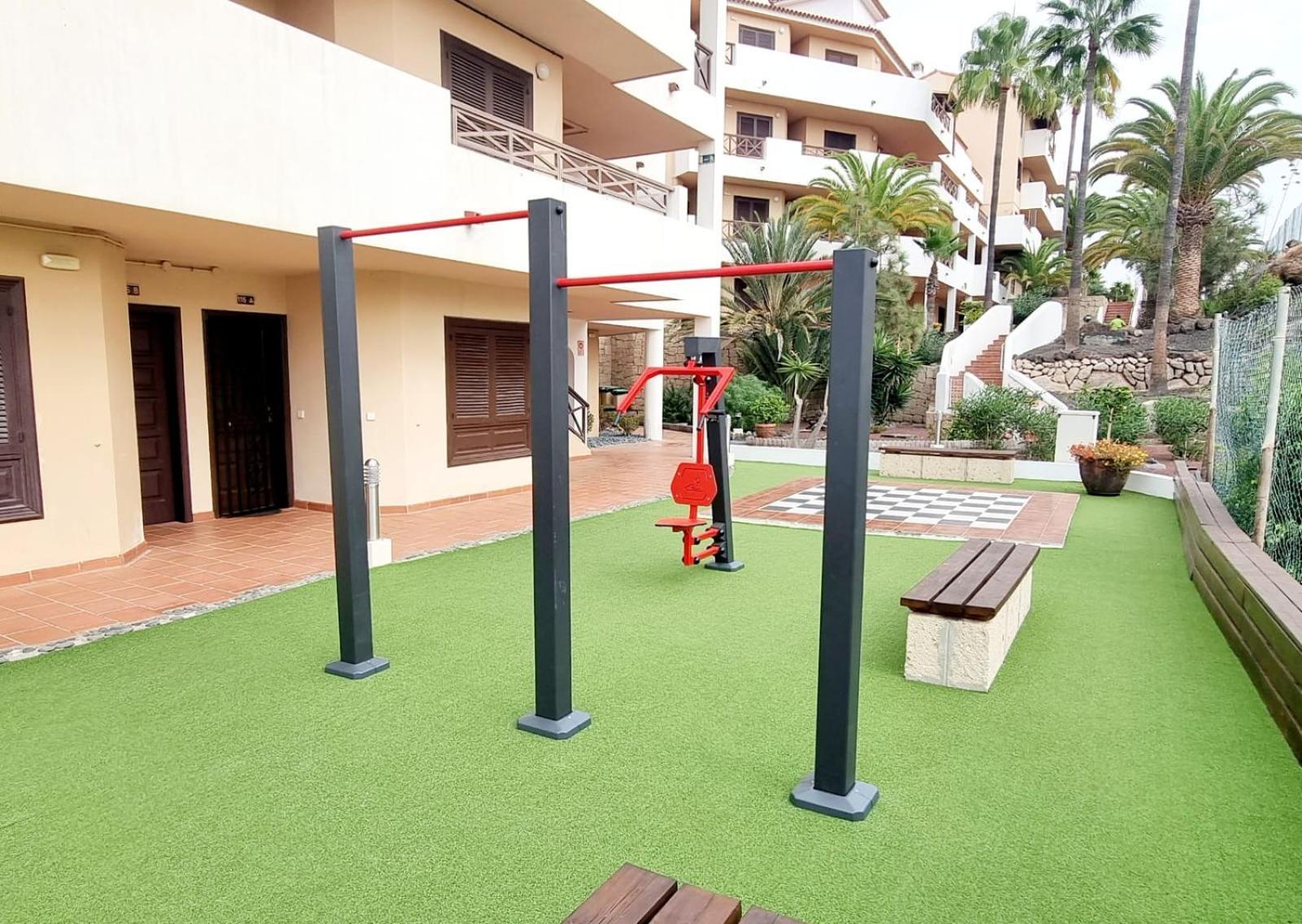 Apartamento Royal Park Albatros ซานมิเกลเดียโบนา ภายนอก รูปภาพ